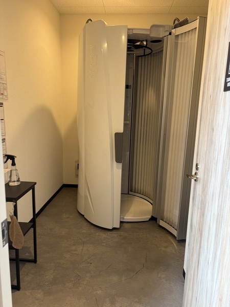 フィットイージーのタンニングマシン（別途有料）