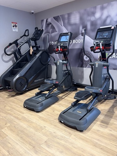 フィットイージーのクライムミルとステッパーマシン